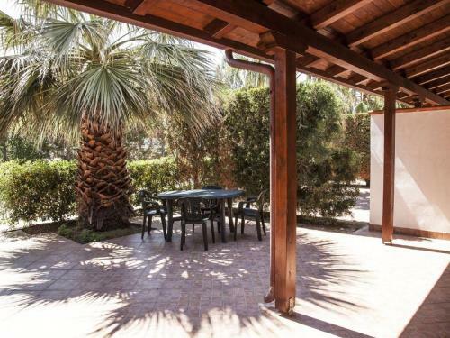 Villa Classy Apartment In Campofelice Di Roccella Near Beach