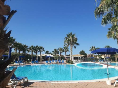 Villa Classy Apartment In Campofelice Di Roccella Near Beach