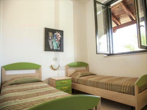 Villa Classy Apartment In Campofelice Di Roccella Near Beach