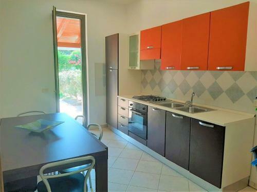 Villa Inviting Apartment In Campofelice Di Roccella Near Beach