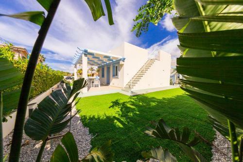 Rentopolis Portofino Villas