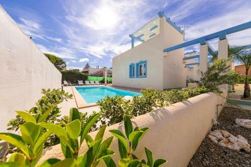 Rentopolis Portofino Villas