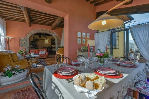 Baco Villa Sleeps 8 Pool Air Con Wifi
