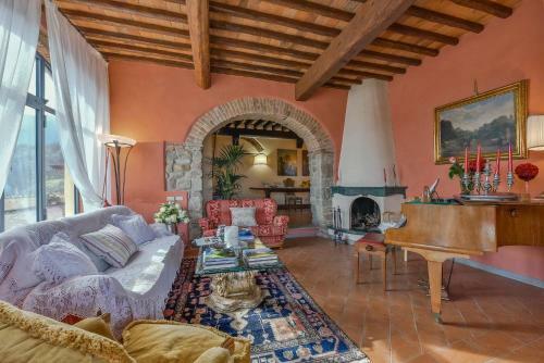 Baco Villa Sleeps 8 Pool Air Con Wifi