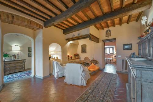 Baco Villa Sleeps 8 Pool Air Con Wifi