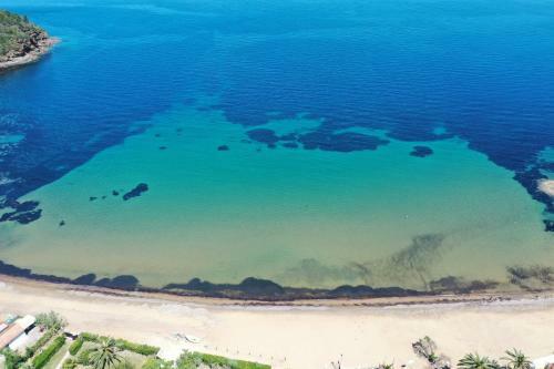 Villa Giomoa Beach Front - Dca Certified And Guaranteed