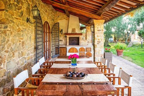 Capalbio Scalo Villa Sleeps 8 Pool Air Con Wifi