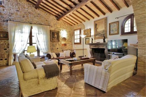 Centro A Villa Sleeps 8 Pool Air Con Wifi