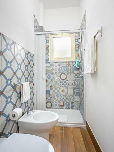 Hostal Arric�mpati Camere In Villa Con Bagni Privati