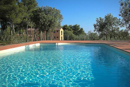 Villa In Casa Pallini Sleeps 4 With Pool