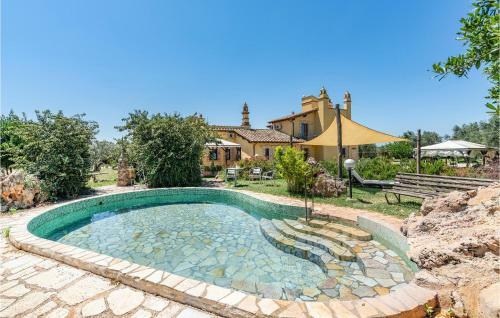 Nice Home In Canino Vt With Wifi And 7 Bedrooms
