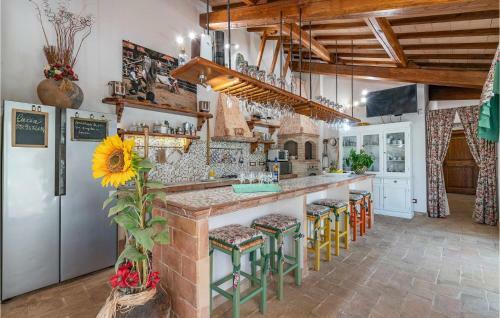 Nice Home In Canino Vt With Wifi And 7 Bedrooms