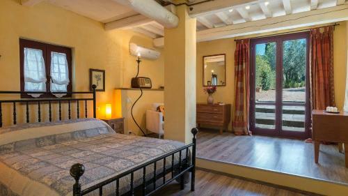 Villa Buca Delle Fate 8