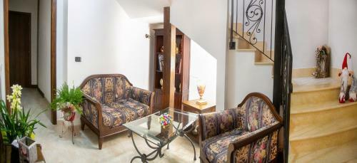 River Hotel