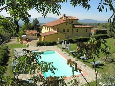 Castelfranco Di Sopra Villa Sleeps 2 Pool