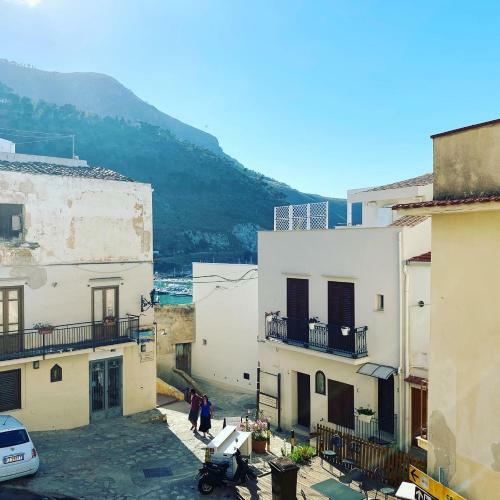 Hostal Ammare Holiday Rooms