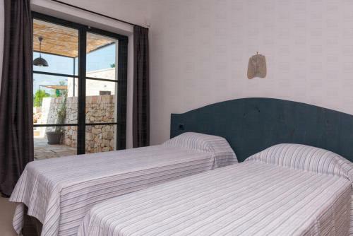 Helloapulia - Villa "i Trulli L'aia Di Cucumo"