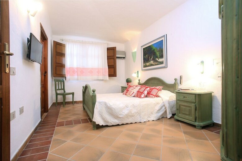 Hotel Ristorante S'astore