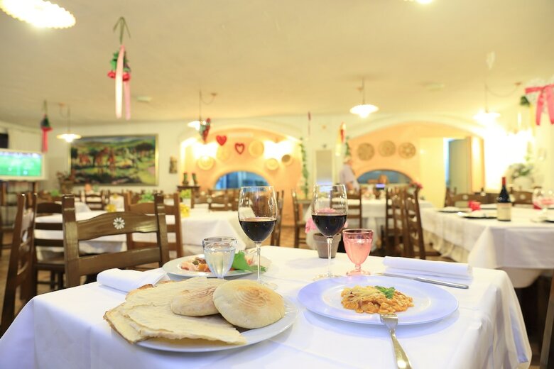 Hotel Ristorante S'astore
