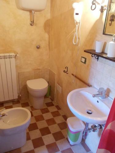 Hostal Affittacamere Acc� Lascio