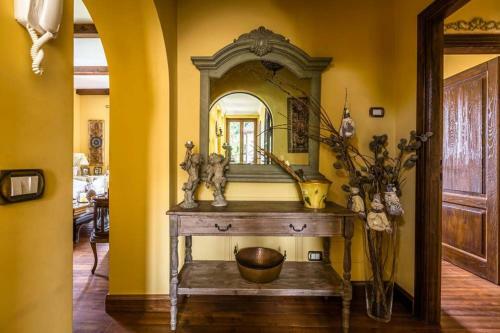 Casa Con Piscina Tra Borgo E Campagna