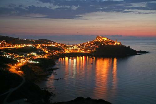 Hostal The Square Castelsardo