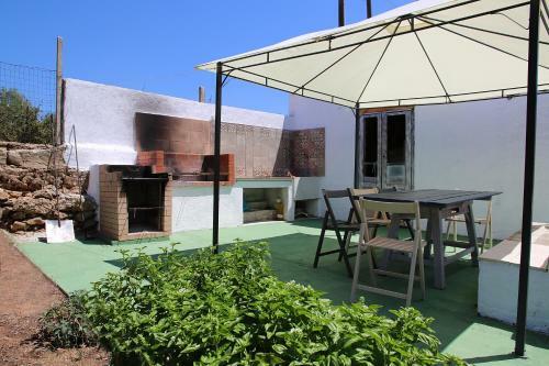 Bed & Breakfast Villa "torre Di Bilello Casa Matta"