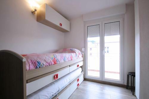 Apartamento Attico Cavour, 2 Camere E 2 Bagni Completamente Ristrutturato