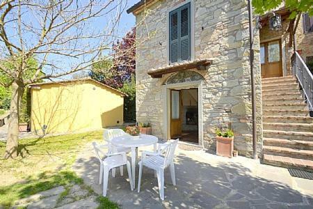 Castiglion Fiorentino Villa Sleeps 3 Pool