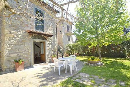 Castiglion Fiorentino Villa Sleeps 3 Pool