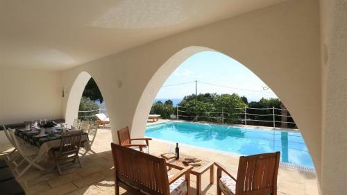 Villa Del Lentisco 8&2