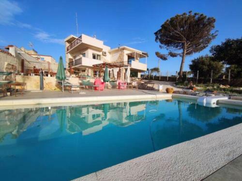 Mystical Villa In Cava D'aliga With Private Swimming Pool
