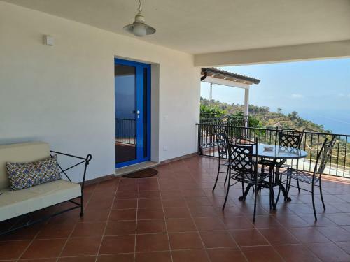 Hostal Skyview Cefal�