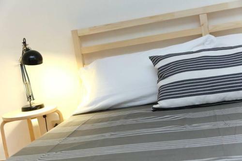 Self Apartments: Little Studio