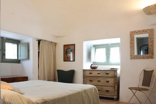 Pascarosa Villa Sleeps 8 With Pool