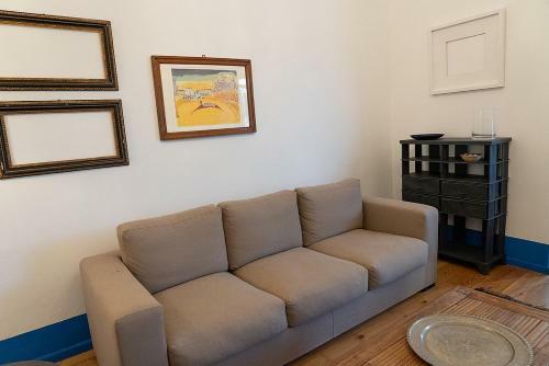 Cerfignano Holiday Home Sleeps 6 With Pool And Air Con