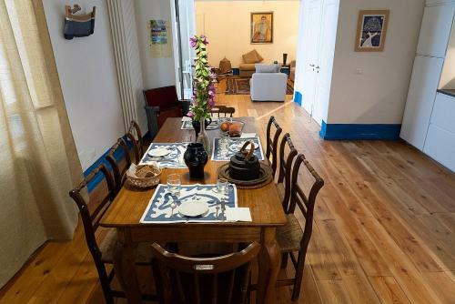 Cerfignano Holiday Home Sleeps 6 With Pool And Air Con