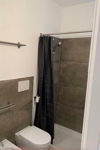 Cerfignano Holiday Home Sleeps 6 With Pool And Air Con