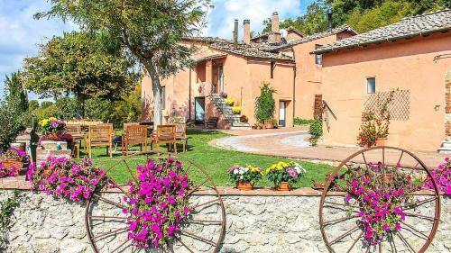 Razzaia Villa Sleeps 14 With Pool And Air Con