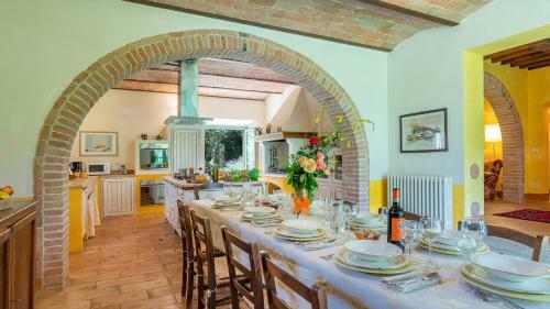 Villa Santo Stefano 10