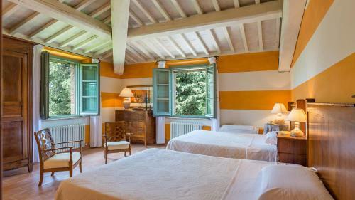 Villa Santo Stefano 10