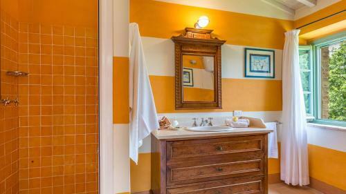 Villa Santo Stefano 10
