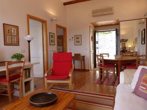 Chiavari Villa Sleeps 4 Pool Air Con Wifi