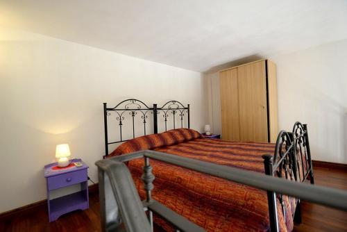 Cisternino Villa Sleeps 2 Pool Air Con Wifi