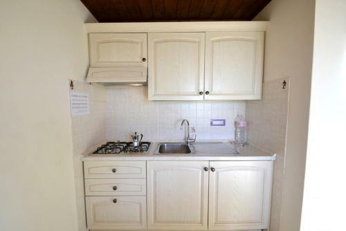 Cisternino Villa Sleeps 2 Pool Air Con Wifi