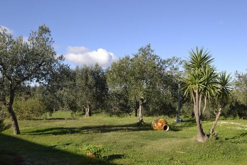 Cisternino Villa Sleeps 2 Pool Air Con Wifi