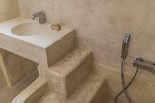 Abate Mauro Villa Sleeps 4 With Pool And Wifi