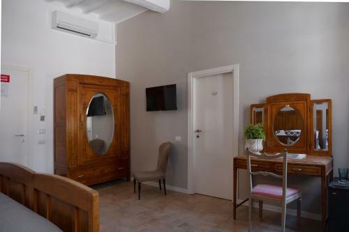 Hostal Citt� Di Castello Rooms