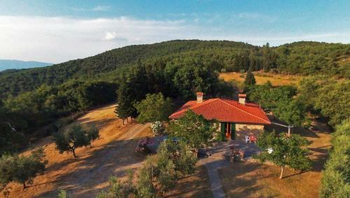 Civitella In Val Di Chiana Villa Sleeps 8 Pool Wifi