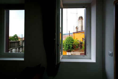 Hostal Appartment & Rooms Secondopiano